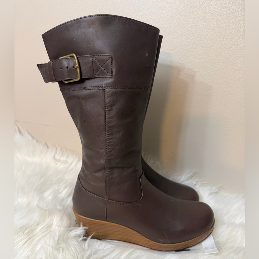 CROCS Brown Wedge Boots